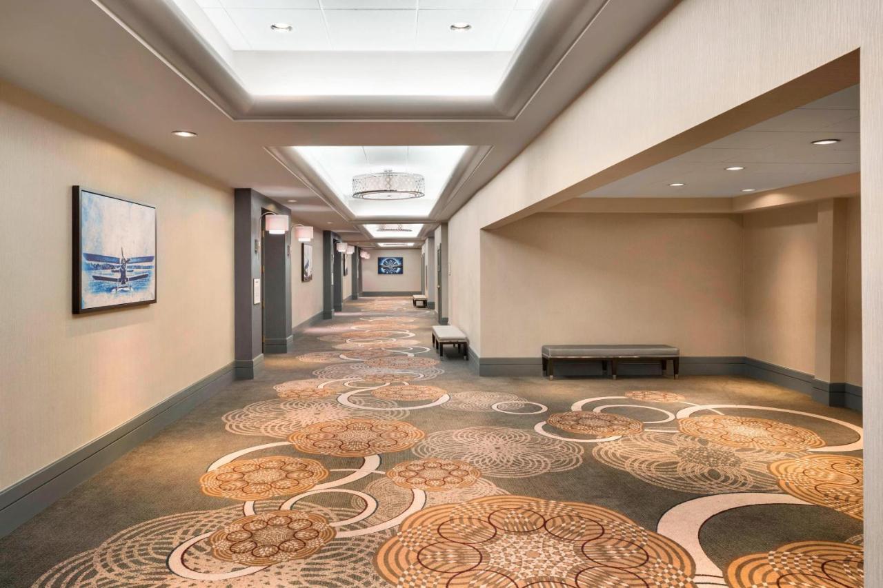 Sheraton Vancouver Airport Hotel Richmond Exterior photo